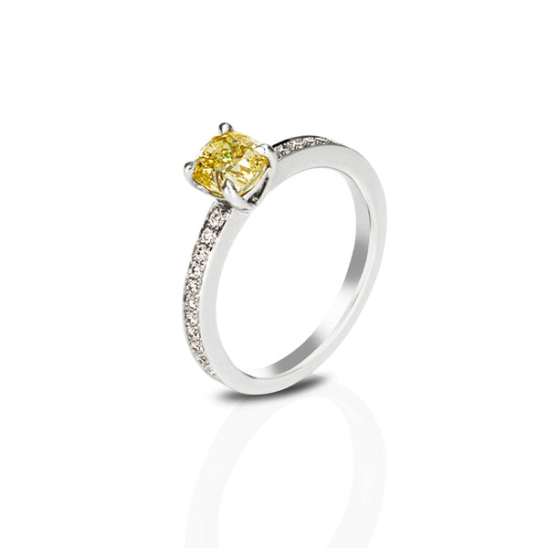 18CT WHITE GOLD 1.01CT ARGYLE YELLOW DIAMOND RING (Image 2)