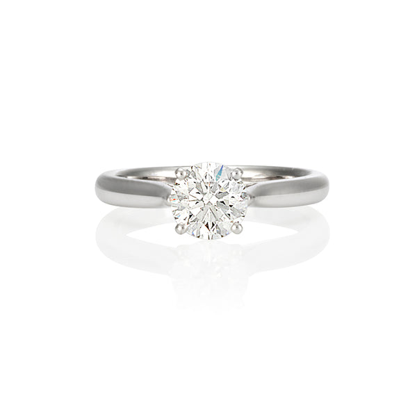 PLATINUM 1.06CT DIAMOND RING (Image 1)