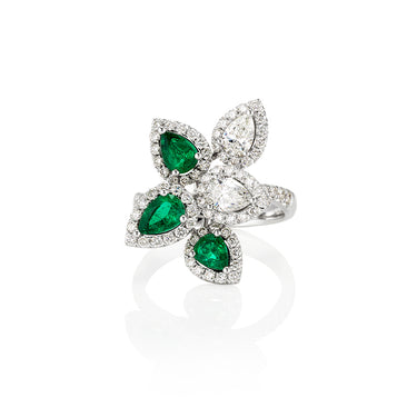 18CT WHITE GOLD COLOMBIAN EMERALD & DIAMOND RING