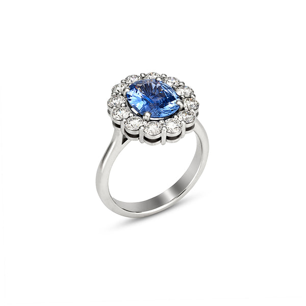 18ct WHITE GOLD 2.74ct OVAL CEYLON SAPPHIRE & DIAMOND CLUSTER RING (Image 2)