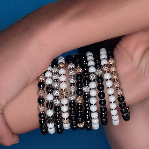 DEMEGLIO SFERA MATTE BLACK CERAMIC STRETCH BRACELET WITH DIAMONDS (Image 2)