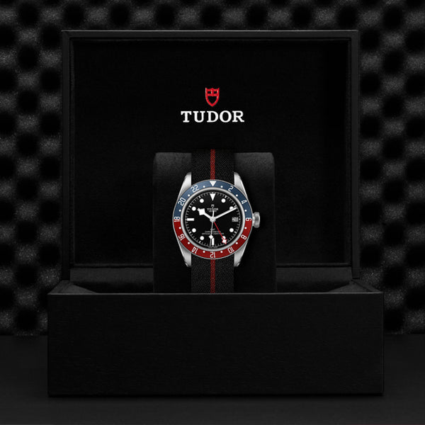 TUDOR BLACK BAY GMT 41MM (Image 3)