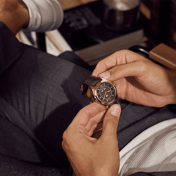 VACHERON CONSTANTIN FIFTYSIX COMPLETE CALENDAR (Image 5)