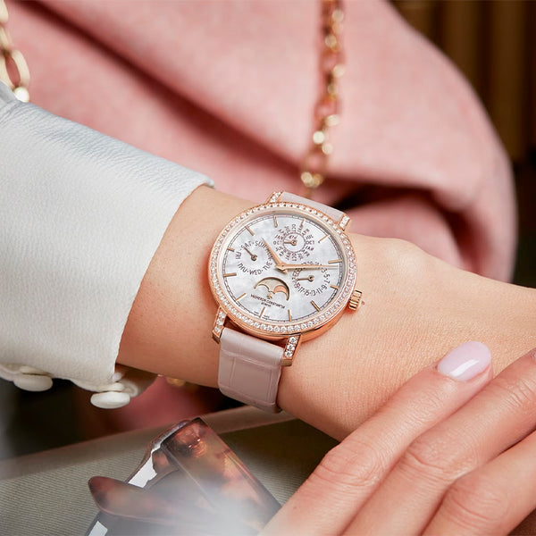 VACHERON CONSTANTIN TRADITIONNELLE PERPETUAL CALENDAR ULTRA-THIN (Image 5)