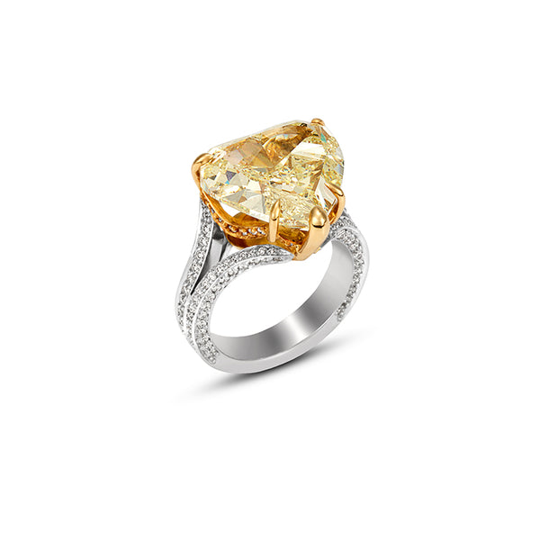 DIAMOND RING WITH 10.08CT FANCY YELLOW HEART SHAPE (Image 2)