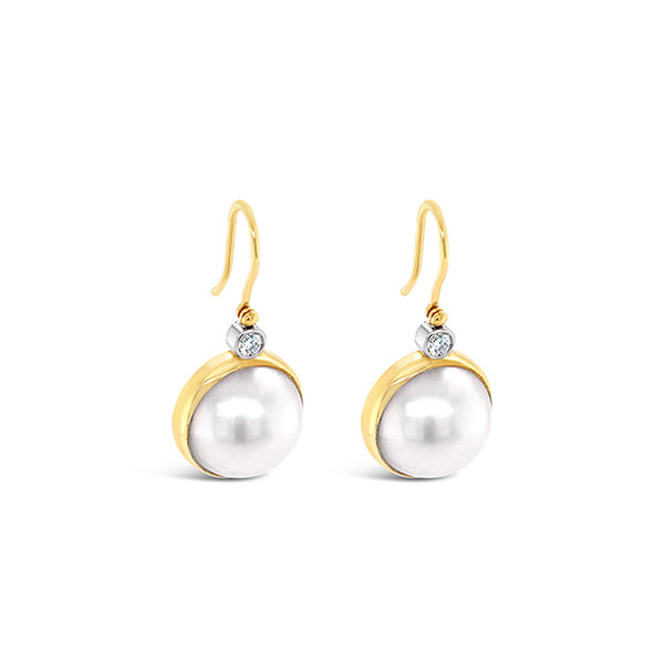 18CT YELLOW GOLD AND WHITE GOLD MABE PEARL AND DIAMOND DROP EARRINGS (Image 2)