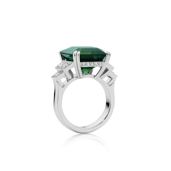 5.52ct ASSCHER CUT GREEN TOURMALINE AND DIAMOND RING IN 18CT WHITE GOLD (Image 2)