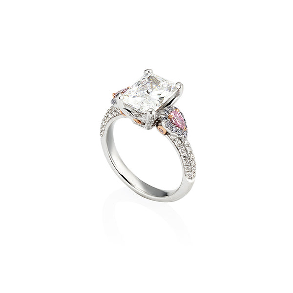 3.01CT RADIANT CUT DIAMOND RING WITH ARGYLE PINK AND BLUE DIAMONDS (Image 3)