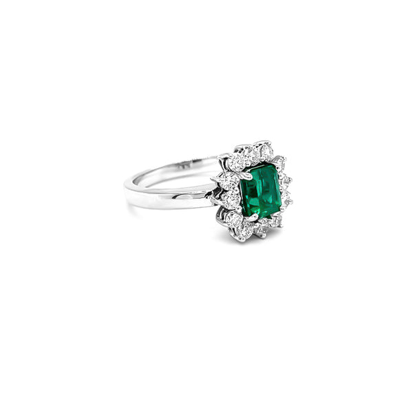 NEW ITALIAN ART 18CT WHITE GOLD 1.05CT EMERALD AND DIAMOND CLUSTER STYLE DRESS RING (Image 3)