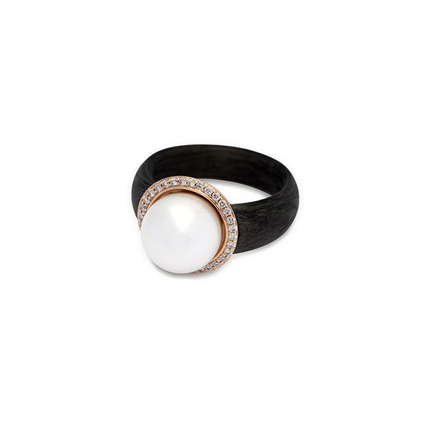 KAILIS 'MOONLIGHT' 18CT ROSE GOLD SOUTH SEA PEARL, CARBON FIBRE AND DIAMOND RING (Image 1)